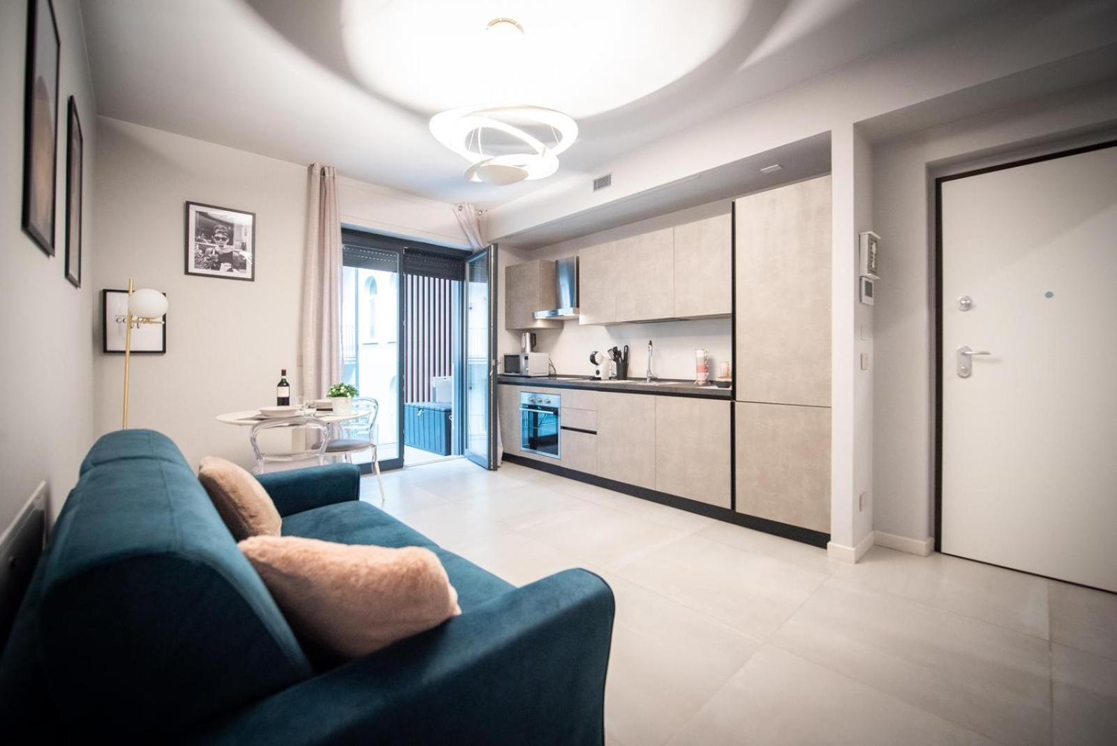 Apartment Elegante Bilocale-centro Torino-free Wifi Turin