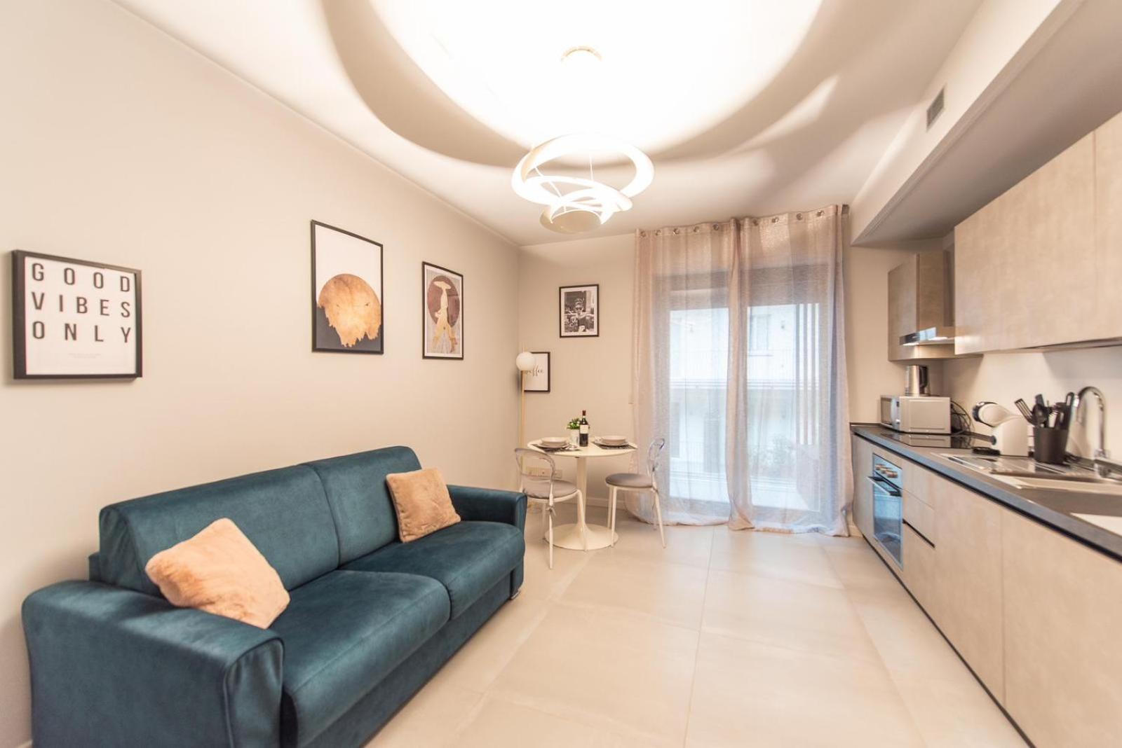 Apartment Elegante Bilocale-centro Torino-free Wifi Turin